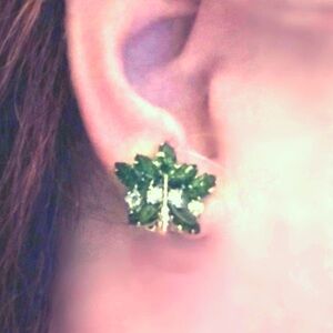 B David Green Crystal Earrings maple leaf shape maple leaves